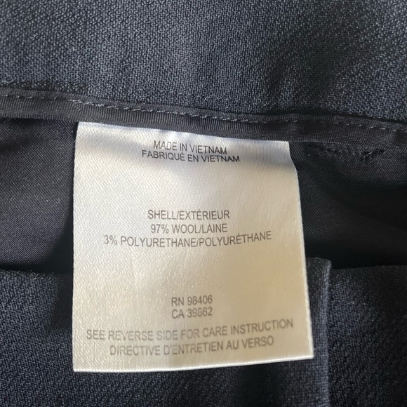 Theory Ankle Wool Trousers in Navy | Size 4 - Picture 5 of 5